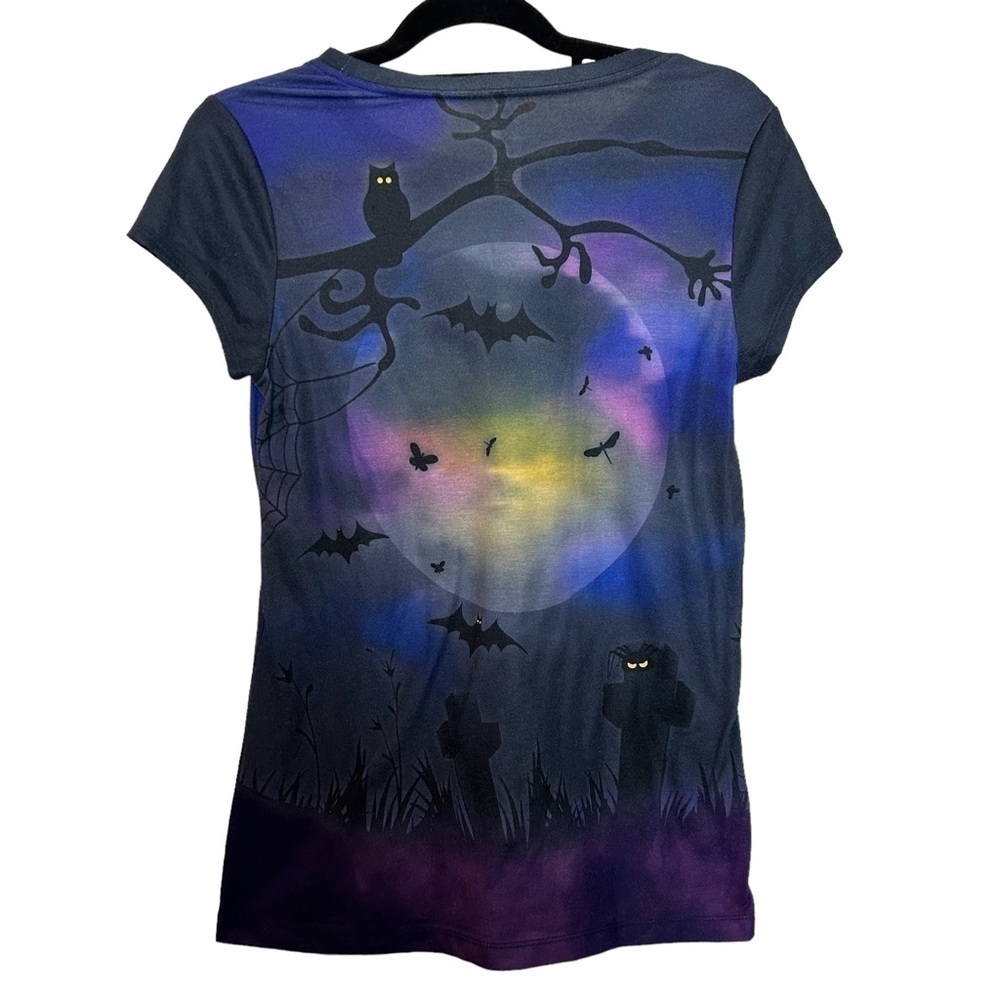 Halloween Bride & Groom Skeleton Couple Full Moon & Graveyard Tee Shirt - Picture 5 of 10